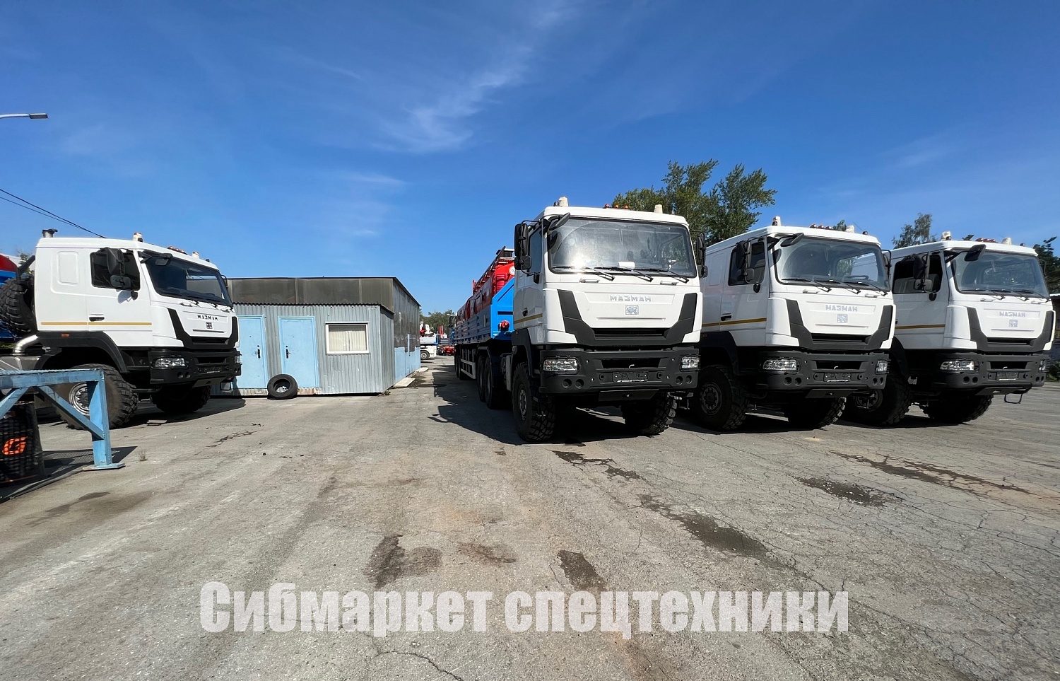 Отгрузка 5 седельных тягачей МАЗ-МАН 646559 в Усть-Неру